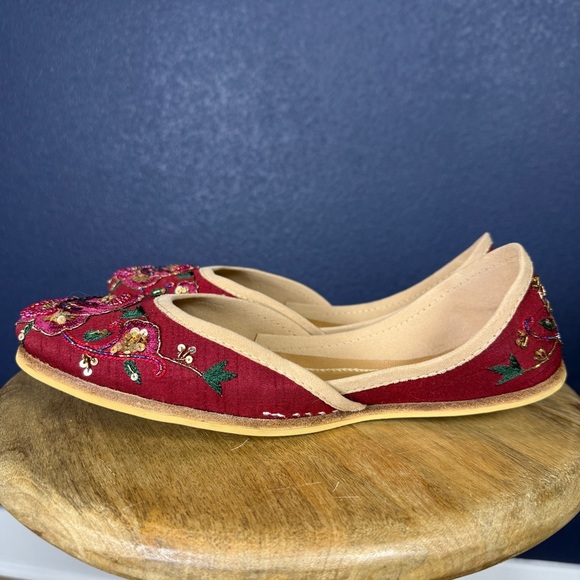 Fuchsia "Marigold" Burgundy Embellished Flats, NIB, Size 10 WIDE - Picture 3 of 7